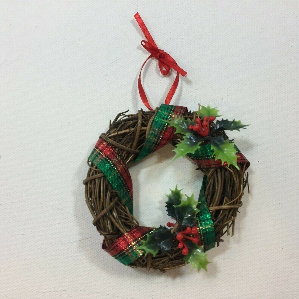 Vintage Handmade Holly Wreath Hanging Christmas Tree Ornament Happy Holiday